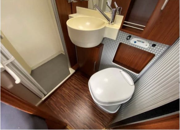 Hymer B654 SL Silver-Line Top staat