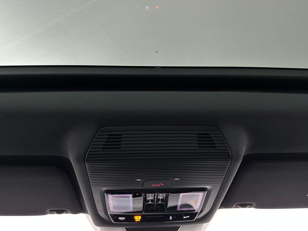 Volkswagen Tayron r-line edition 1.5 ehybrid 200 kw / 272 pk suv 6 v