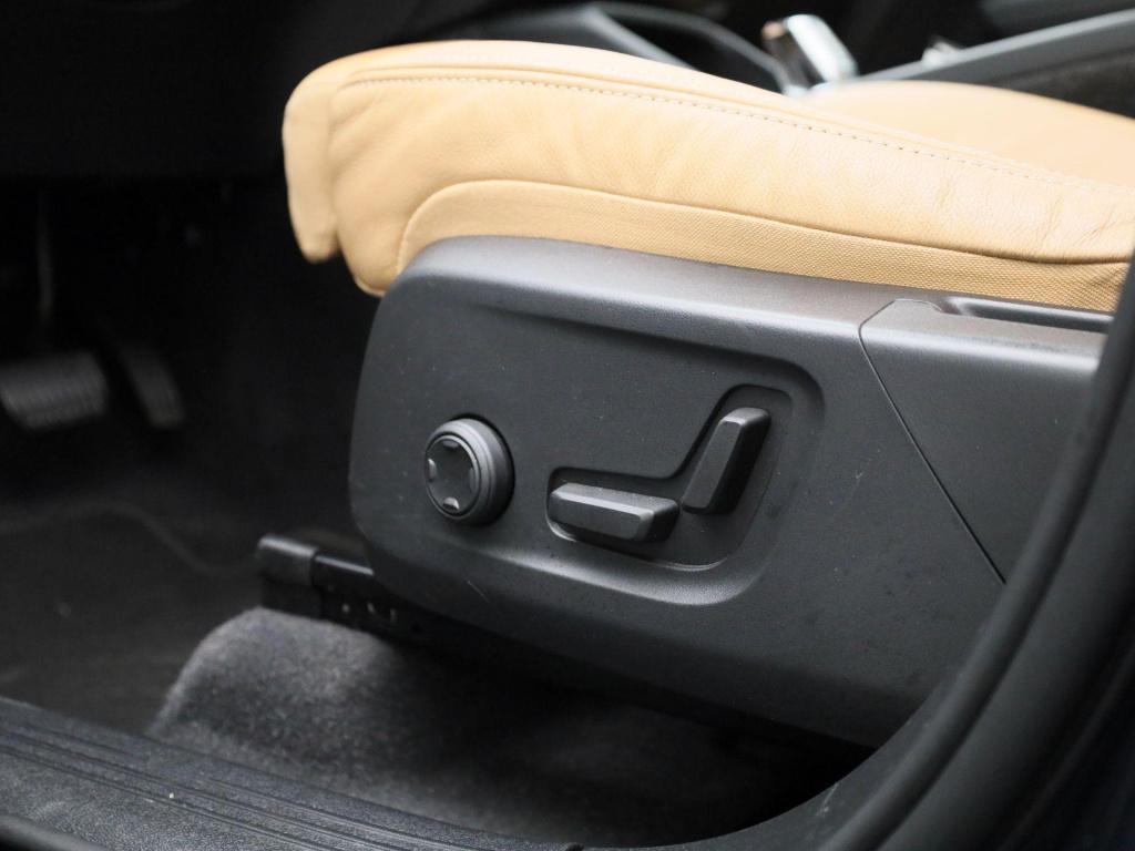 Volvo XC40 1.5 t4 recharge inscription | automaat | panoramadak | trekhaak 