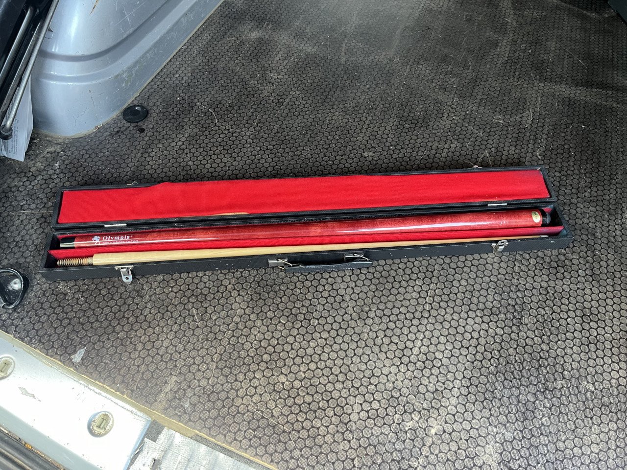 Biljart keu Merk Olympia met koffer 2 stuks