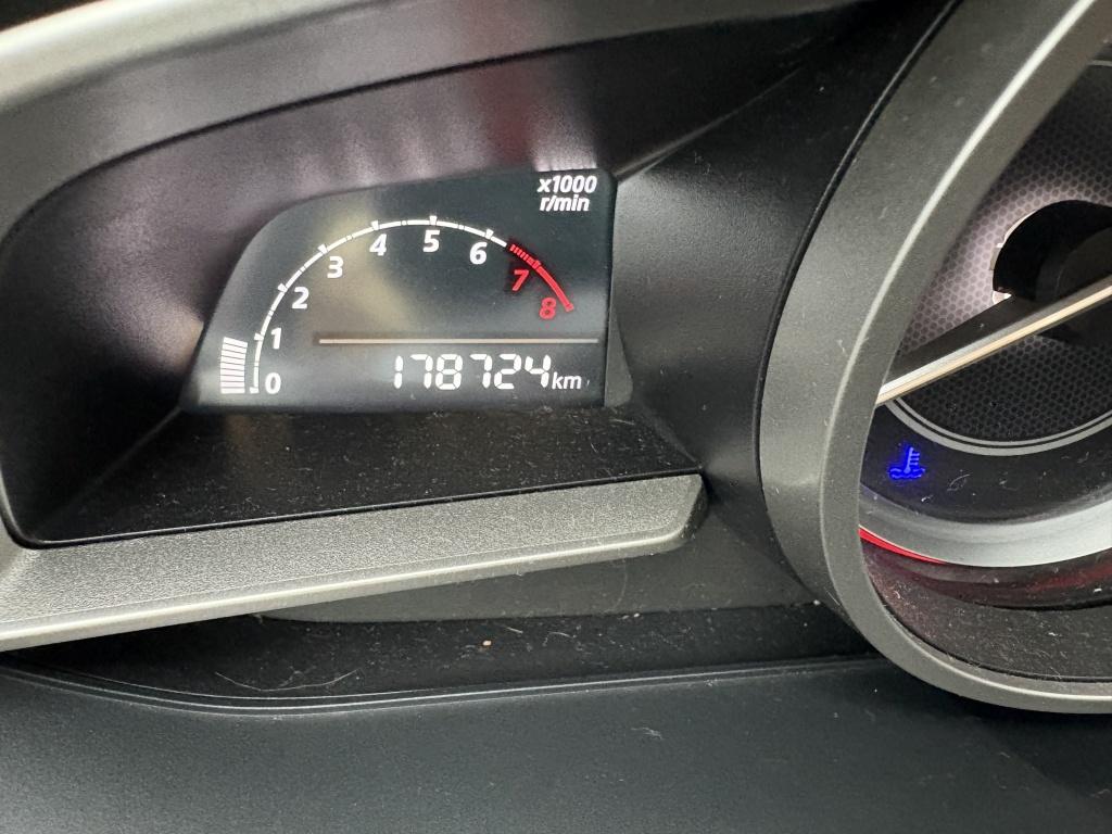 Mazda 3 2.0 ts+ 12 maanden bovag gar. rijklaar trekhaak 18" velgen