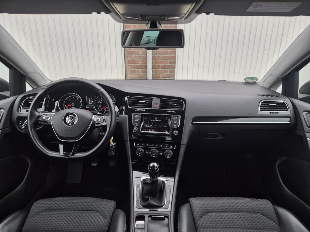 Volkswagen Golf 1.4 tsi highline / 5-deurs / massagestoel / cruisecontrol /