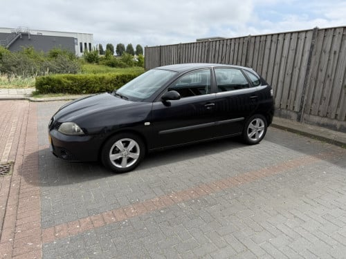 Seat Ibiza 1.6 77KW 5DRS 2007 Zwart