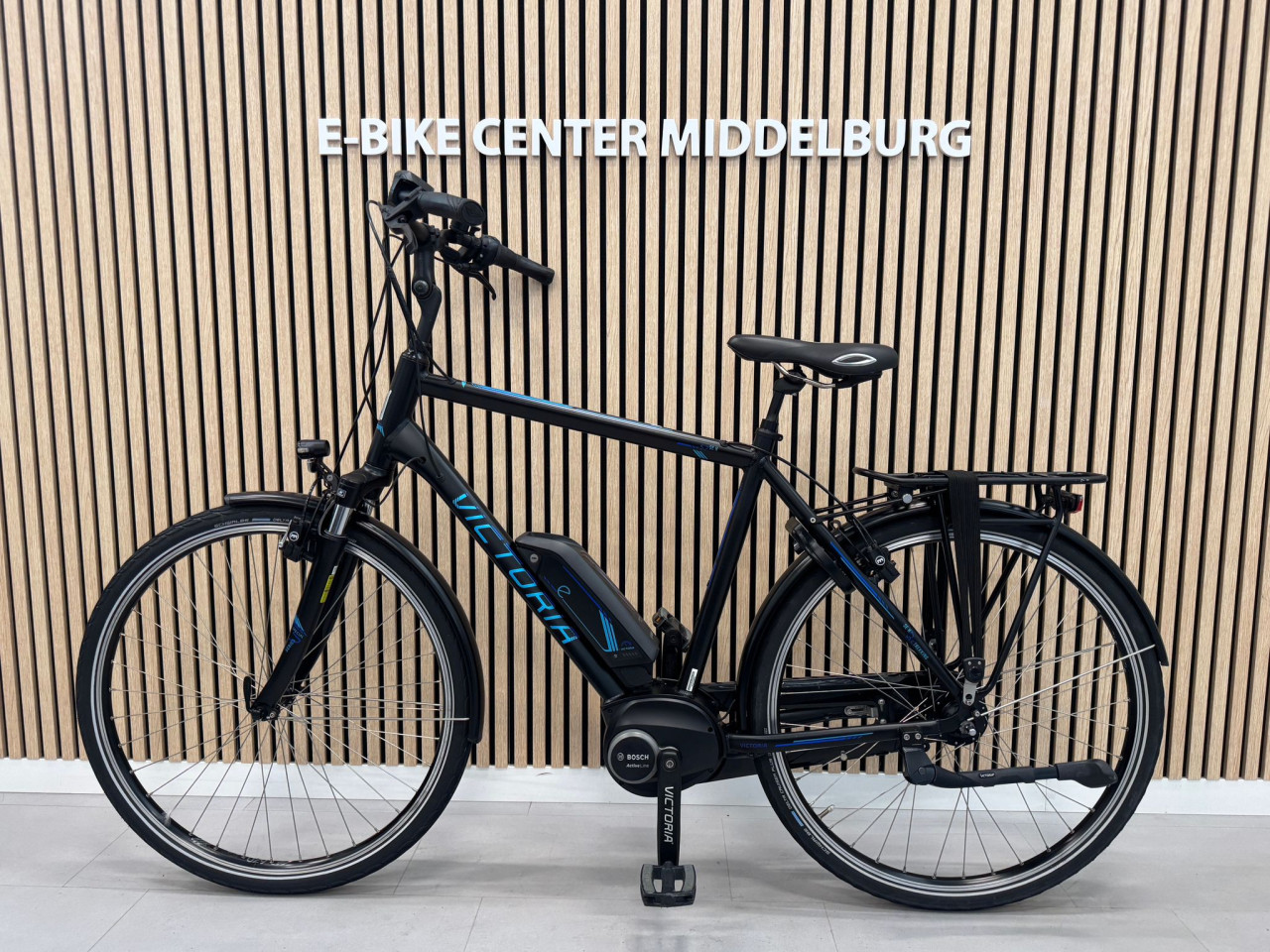 Victoria E-Trekking 5.7 Bosch Active Line 400Wh 60CM