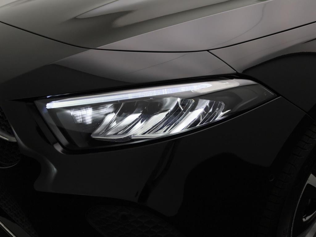 Mercedes-Benz A-Klasse 250 e luxury line | automaat | navigatie | apple car