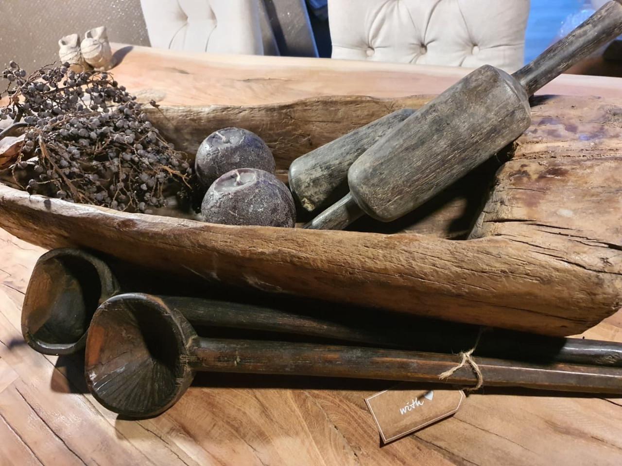 HEEL VEEL DECO EN OLD WOOD ITEMS BIJ 3Z FACTORY IN ARNEMUIDEN, KOM EENS