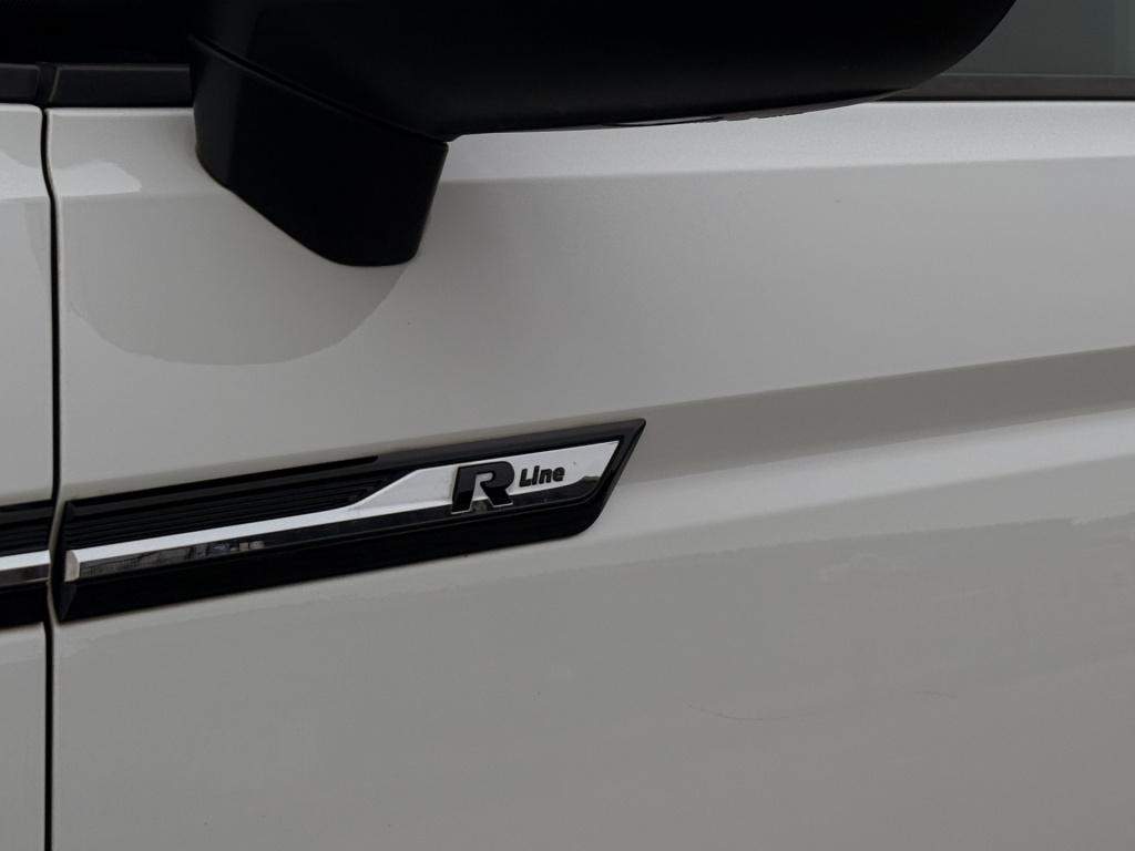 Volkswagen Touran 1.5 tsi highline business r 7p | acc | achteruitrijcamera