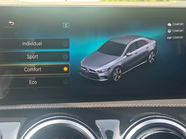 Mercedes-Benz A-Klasse 200 business solution amg l mbux l led high performa