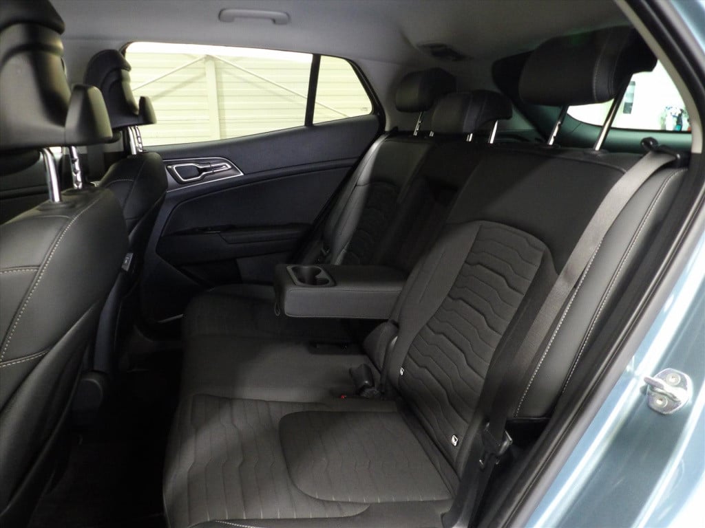 Kia Sportage 1.6 t-gdi 265pk plug-in hybrid at6 4wd dynamicline