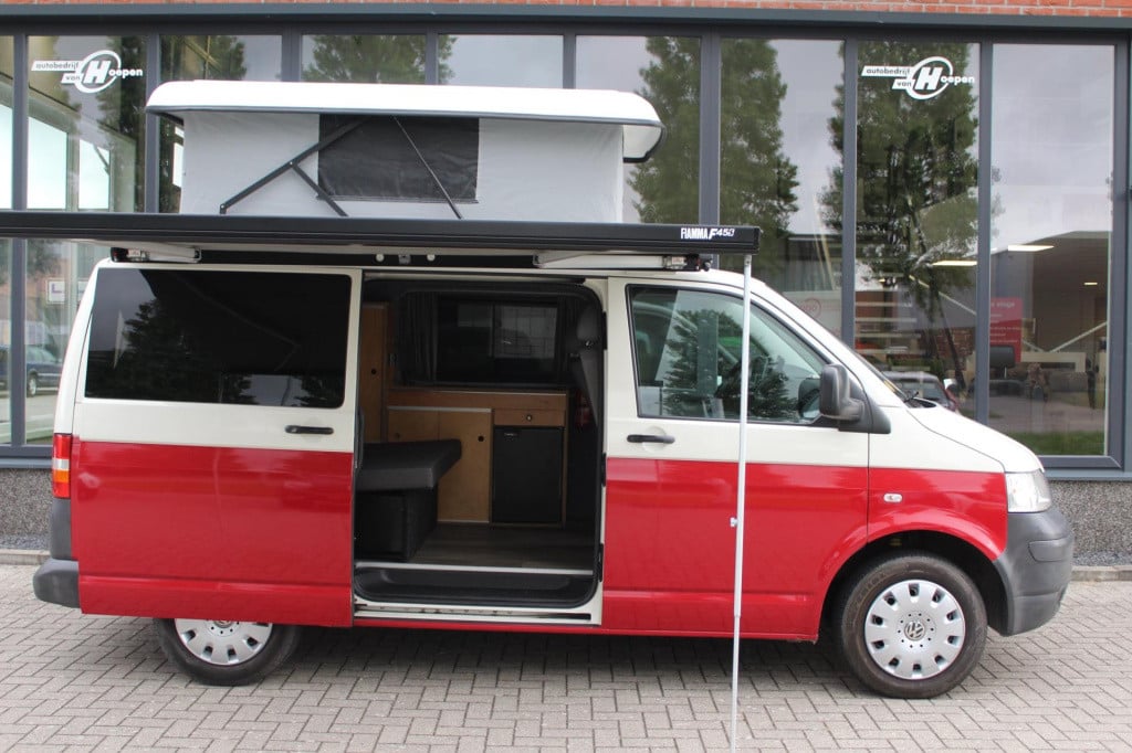 Volkswagen Transporter d 62 kw 5 zitplaatsen op kenteken