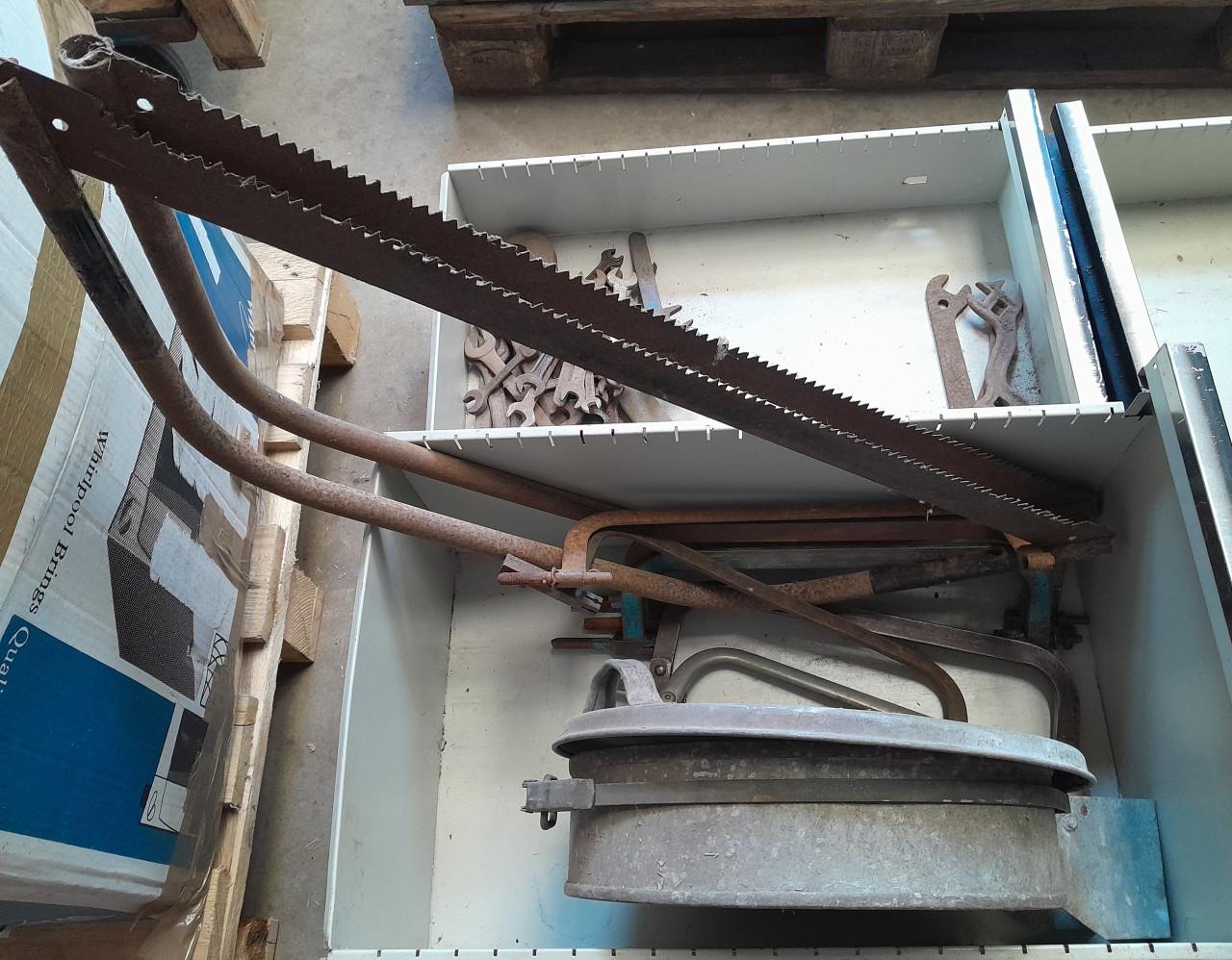 Divers oud gereedschap