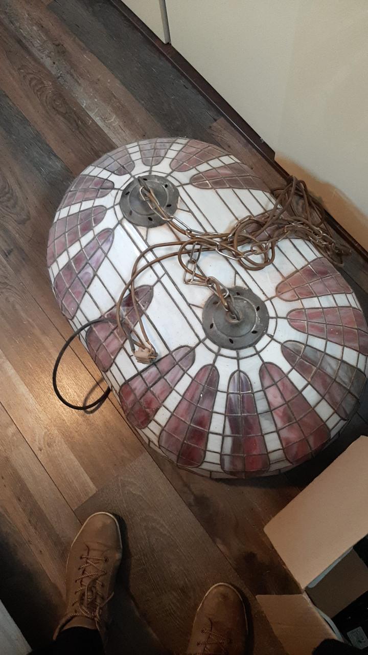 Tiffany biljart of leestafellamp