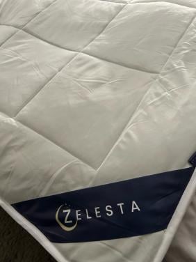 Te koop Zelesta topper 140x 200cm