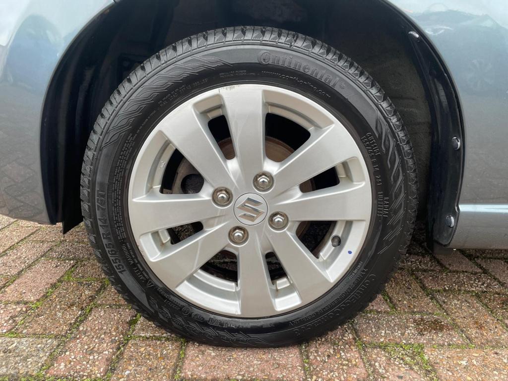 Suzuki Alto 1.0 exclusive