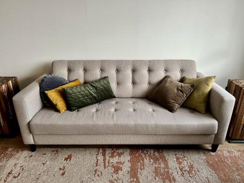 Bankstel driezits zo goed als nieuw