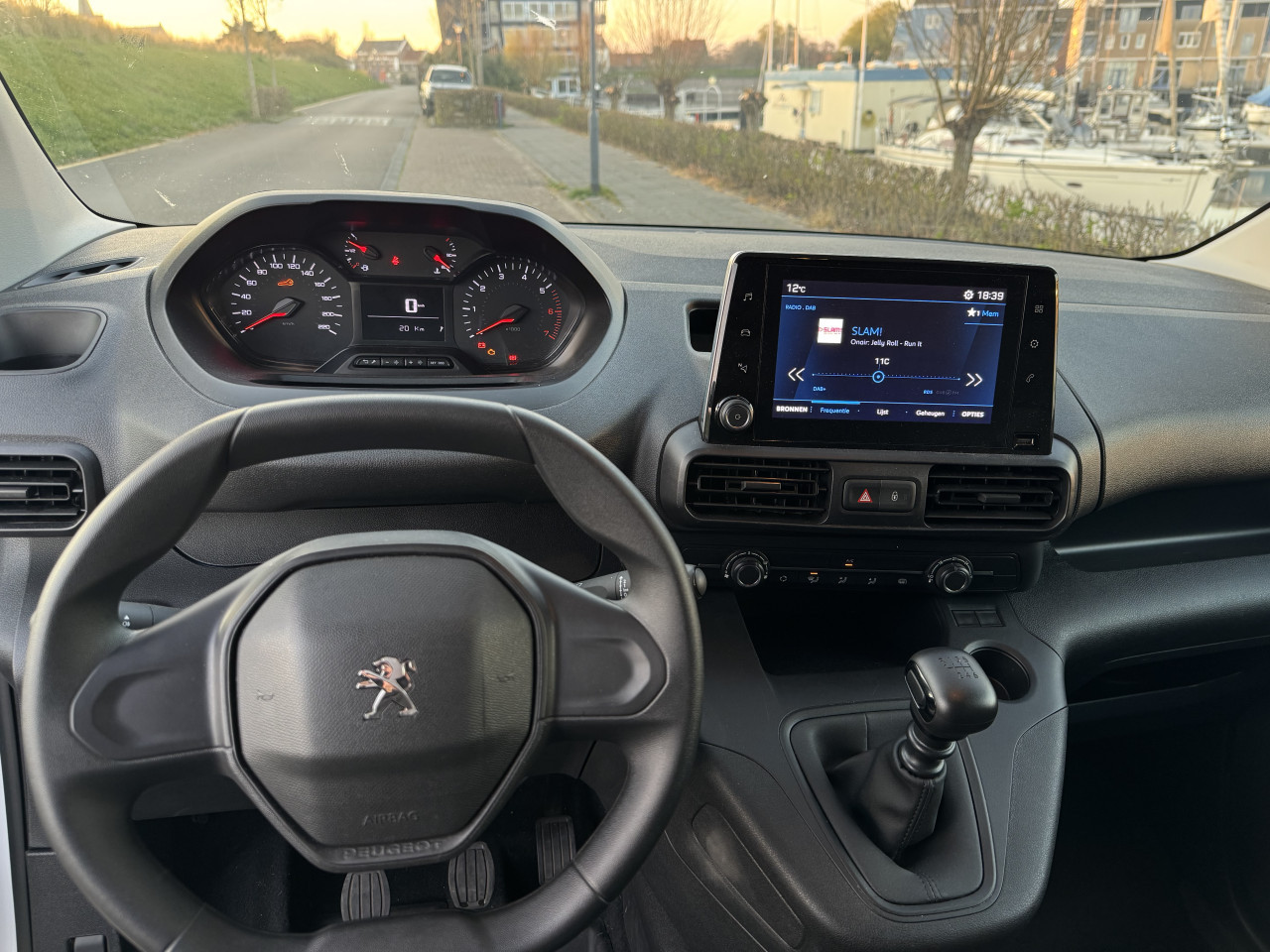 Peugeot Partner 1.5 BlueHDi L1 diesel!