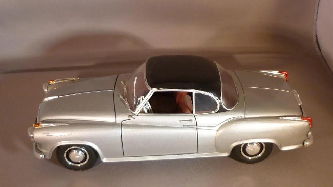 Diverse modelauto's o.a. Citroën, Jaguar, Mercedes, BMW, Ferrari en meer.