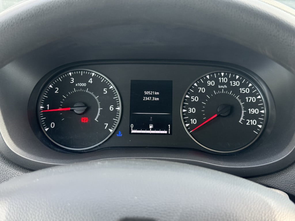 Renault Master t35 2.3 dci 135 l2h2 | trekhaak | navi | carplay | cruisec. 