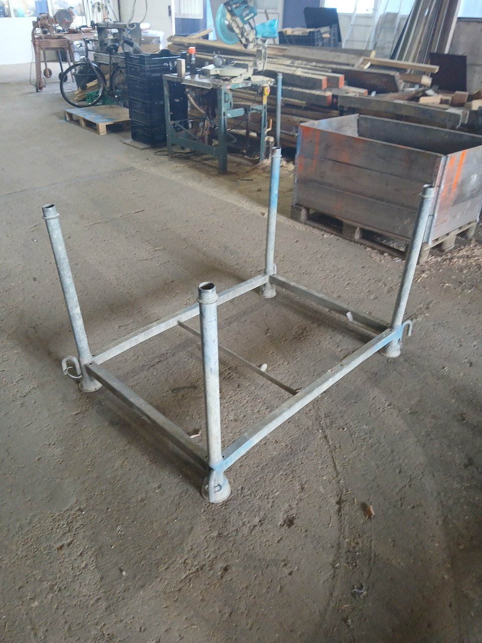 Stapelpallet 125 x 85 x 85