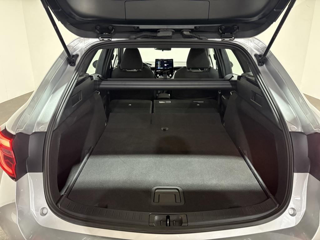 Toyota Corolla Touring Sports hybrid 140 active | demo |