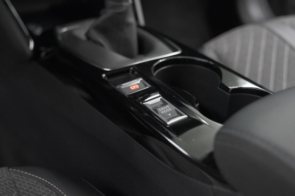 Peugeot 208 puretech 100 allure | gris selenium | apple carplay | parkeerse