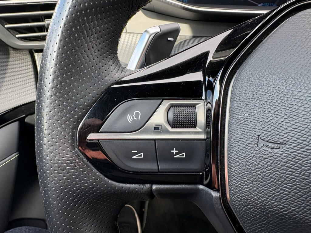 Peugeot 208 1.2 puretech gt