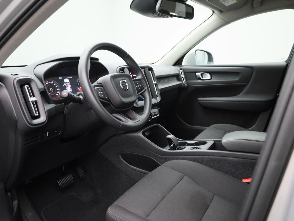 Volvo XC40 1.5 t2 essential | automaat | lmv | navigatie | virtual cockpit 