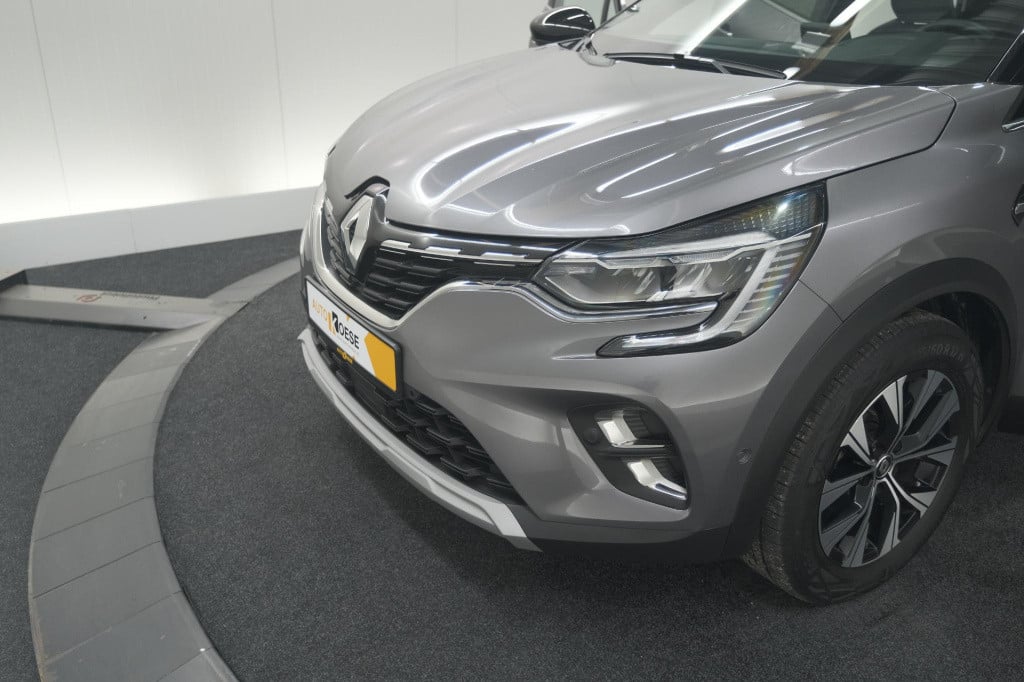 Renault Captur tce 90 techno | 360 camera | 9.3 inch grootscherm | apple ca