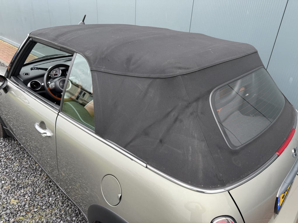 Mini Cooper Cabrio mini 1.6 115pk chili sidewalk