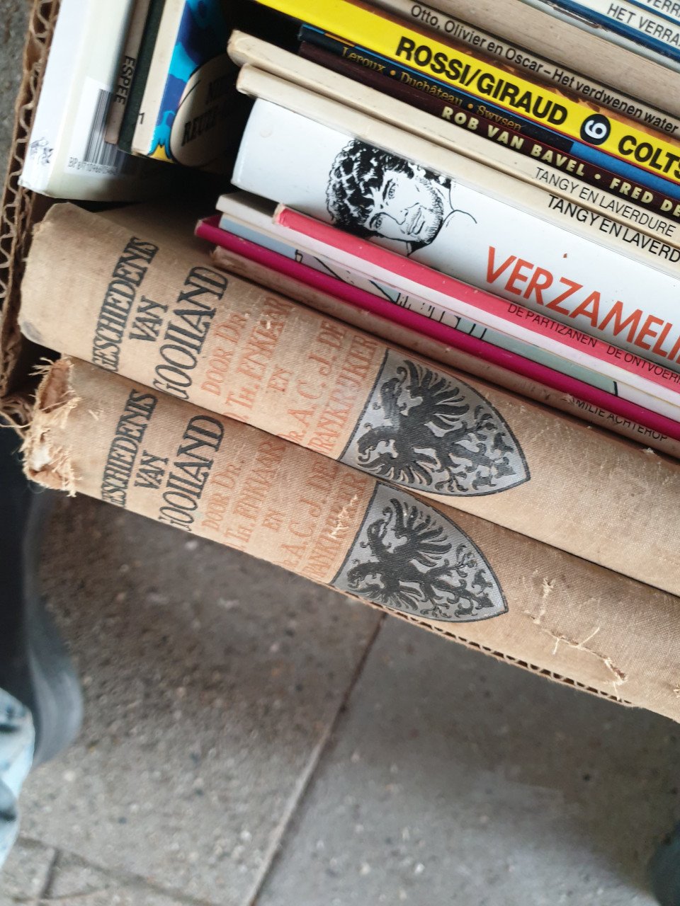 4 dozen vol stripboeken