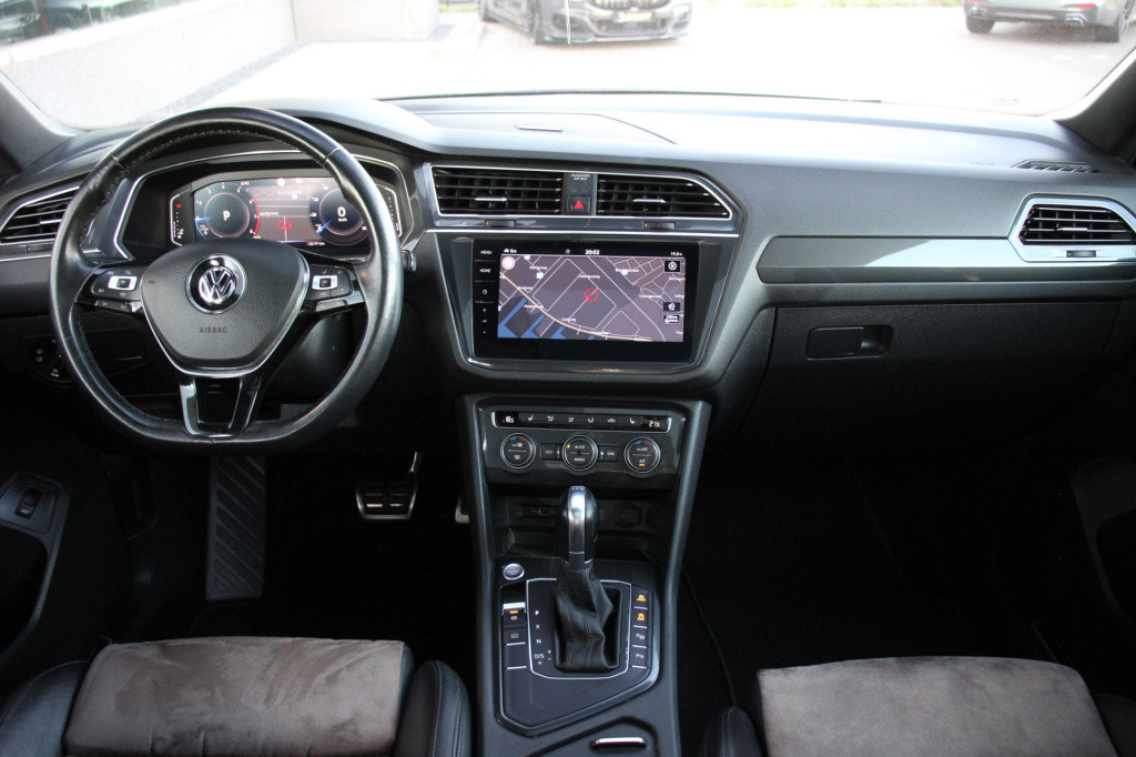 Volkswagen Tiguan Allspace 1.5 tsi highline r-line 7p. pano | acc | el.trek