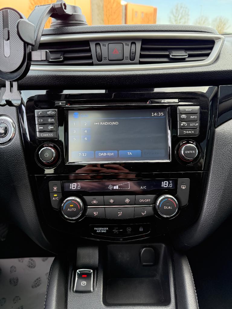 Nissan Qashqai 1.2 - acenta - panoramadak