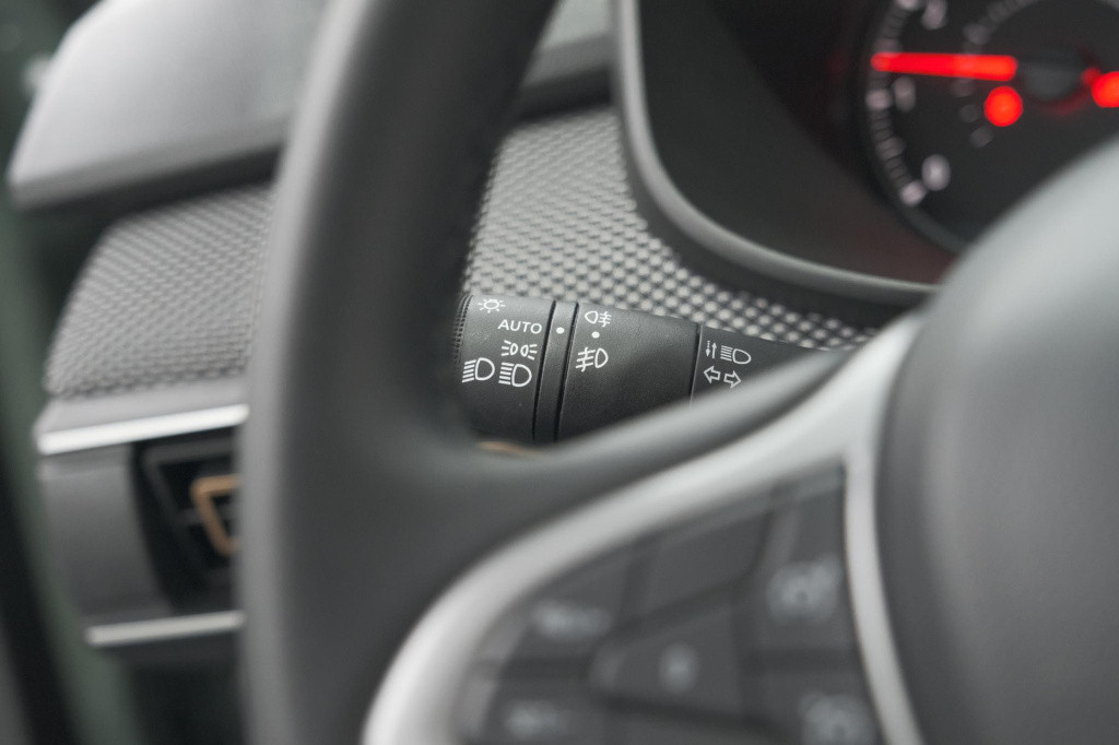 Dacia Sandero Stepway tce 90 expression | camera | dodehoekdetectie | navig