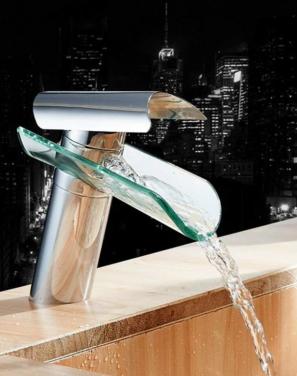 Nieuwe waterval wastafelkraan chroom warm/koud