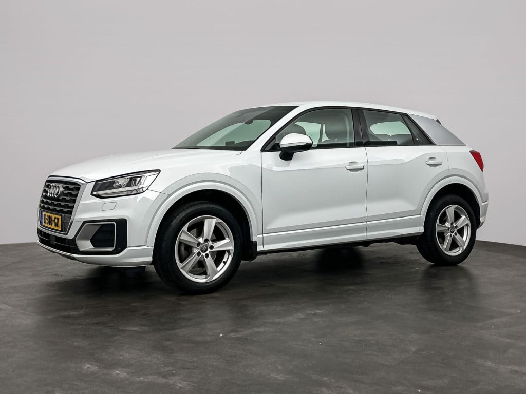 Audi Q2 35 tfsi cod automaat virtual pdc