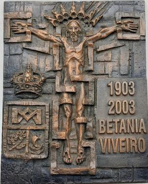 ZWAAR BRONZEN PLAQUETTE KRUISIGING, SPAANSE KUNSTENAAR