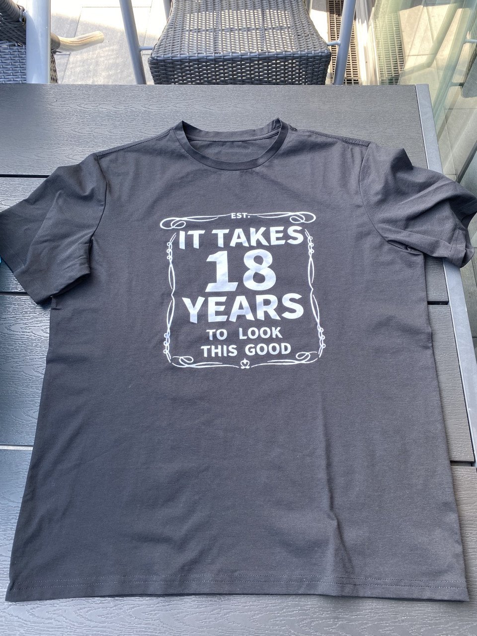 Nieuw heren T-shirt voor iemand die 18 jaar wordt