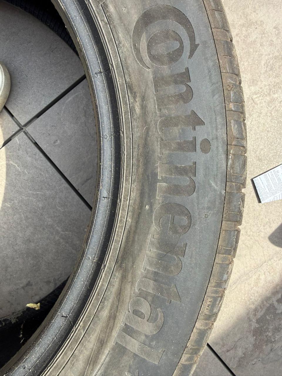 4x Continental EcoContact 235/55 R19 zomerbanden – set €100