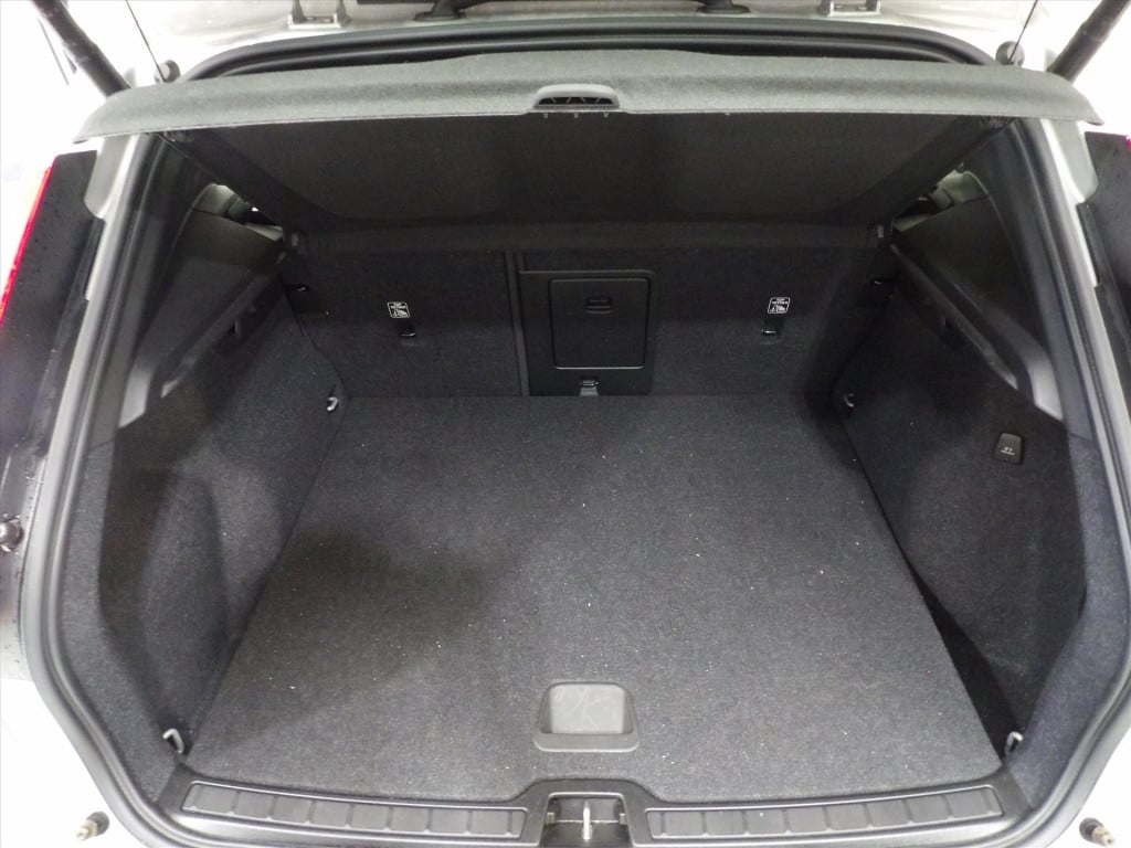 Volvo XC40 t5 plug-in hybrid 262pk aut core bright
