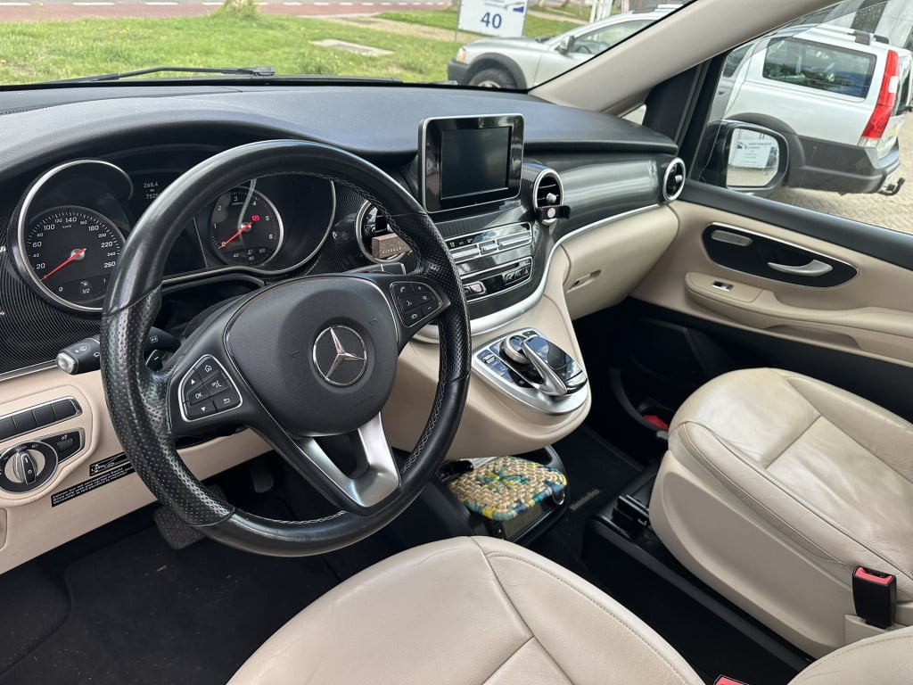 Mercedes-Benz Marco Polo