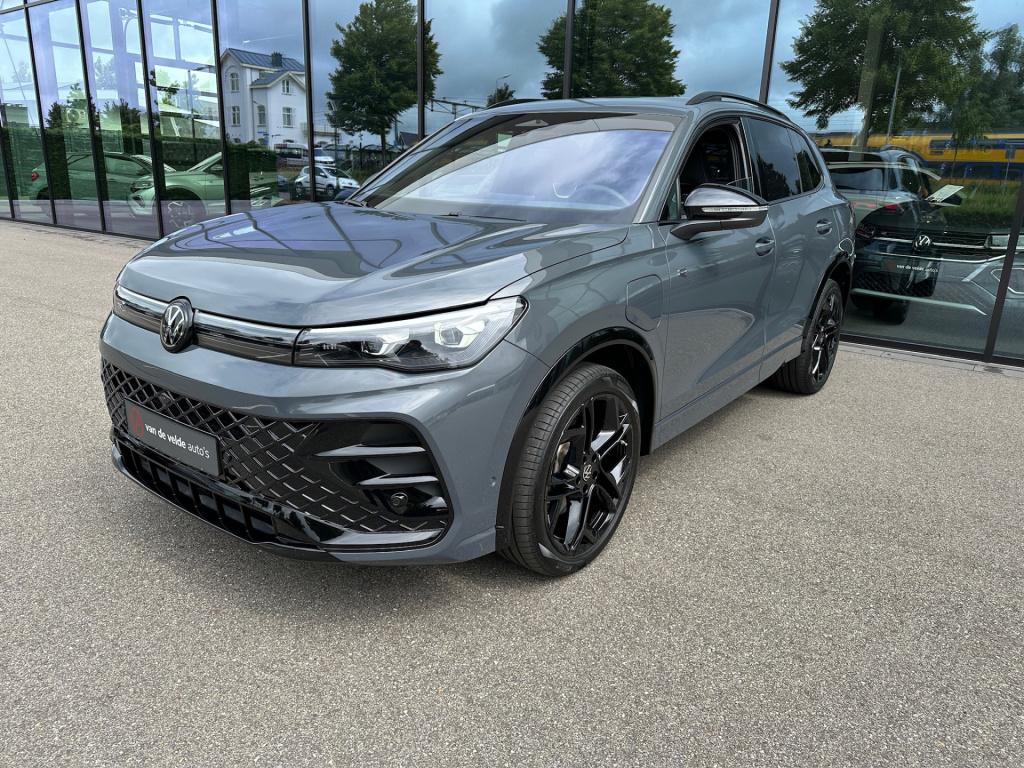 Volkswagen Tiguan 1.5 ehybrid r-line | black line | 360 camera | 20 inch | 