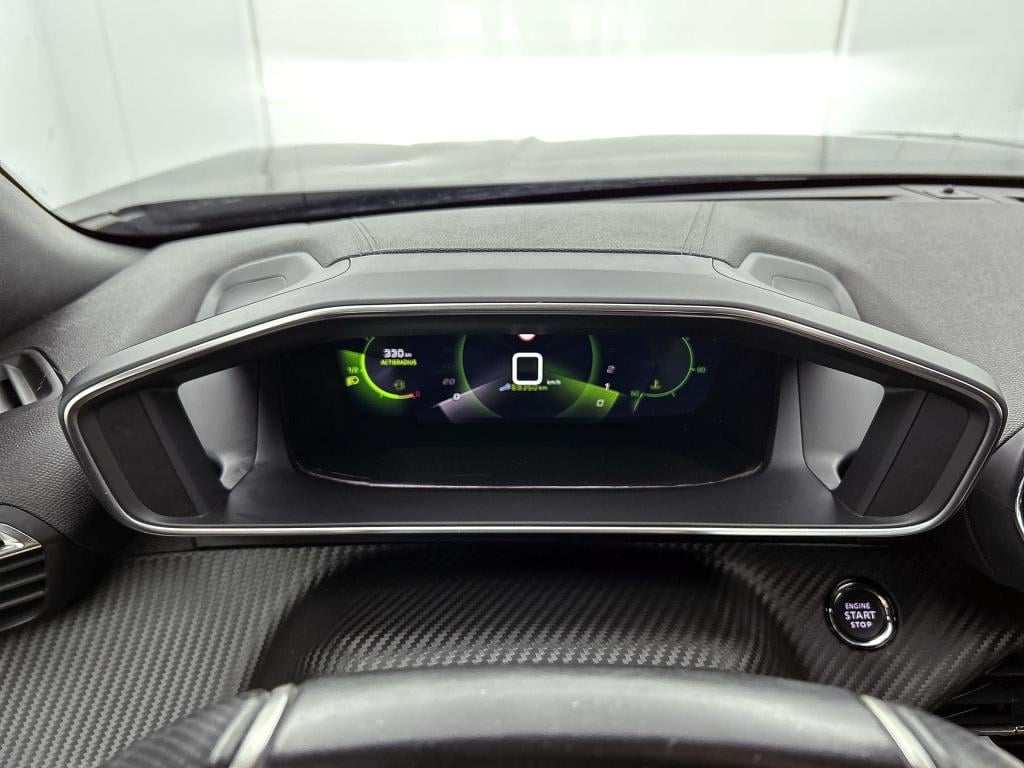 Peugeot 2008 130 pk gt-line | rijklaar | adaptive cc | navigatie | 3d cockp