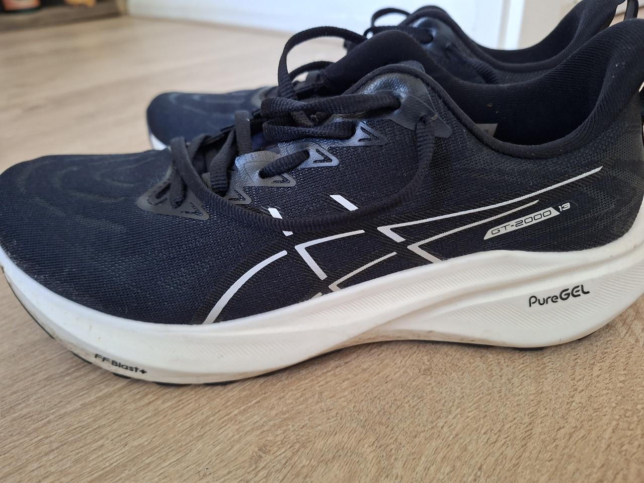 Asics GT2000-13 hardloopschoen