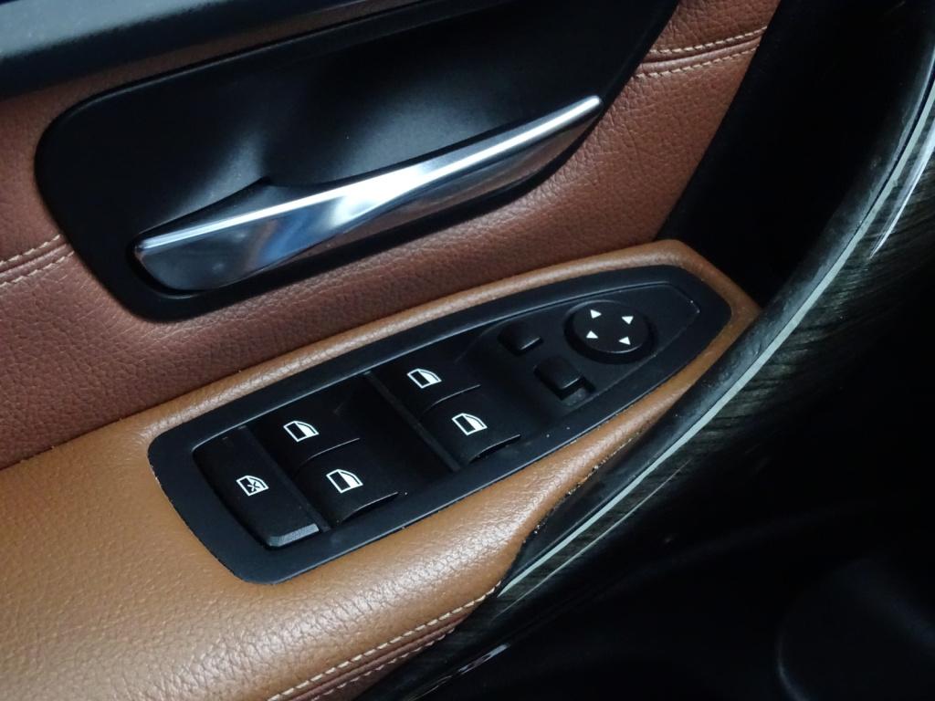 BMW 3-serie 320i high executive automaat | leder