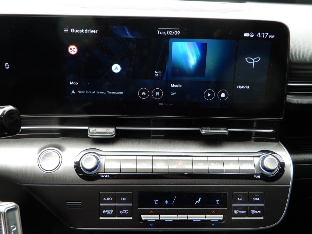 Hyundai Kona 1.6 gdi hev comfort | nieuw model! | 17 inch | navigatie | ada