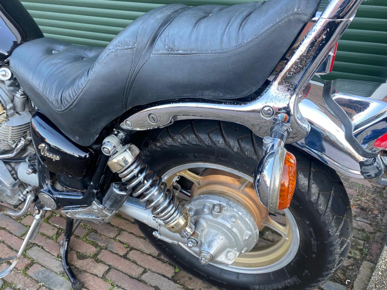 Yamaha XV 1000 Virago