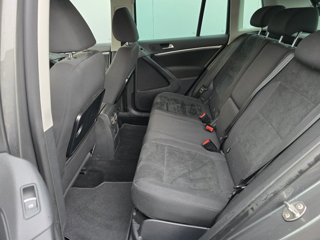 Volkswagen Tiguan 1.4 tsi sport&style