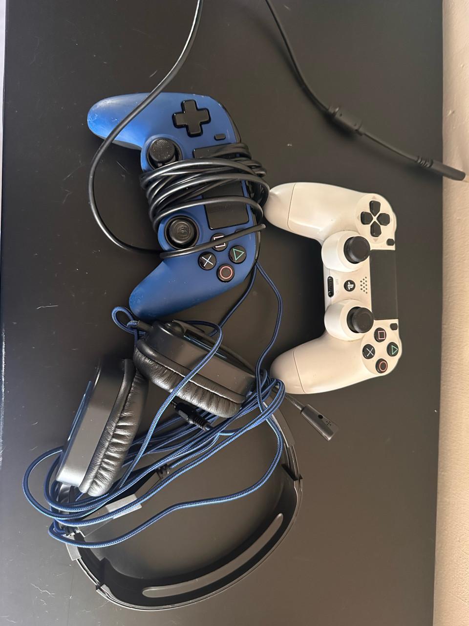 Playstation 4 met spellen