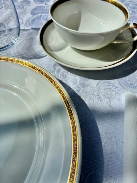 Schitterend Porseleinen  vintage Servies !