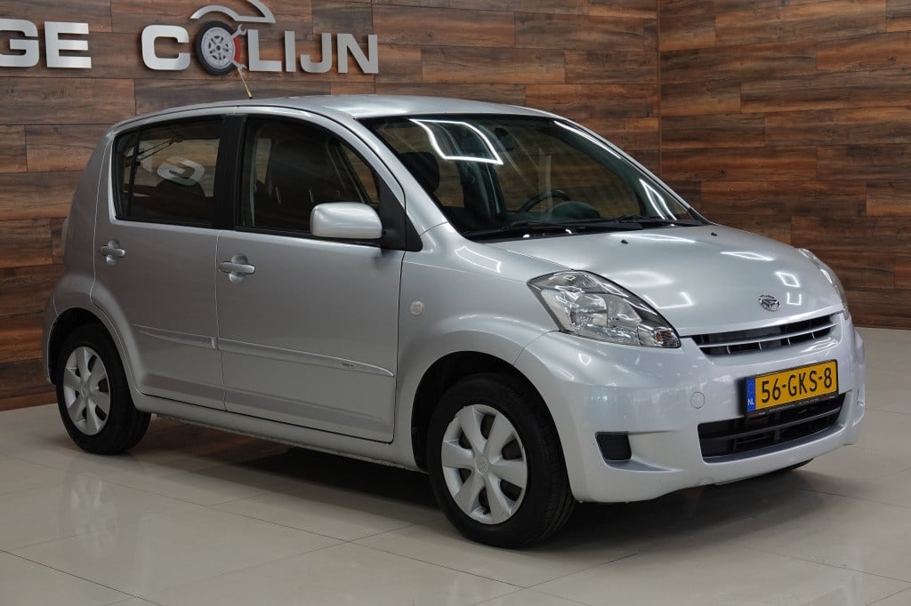 Daihatsu Sirion 2 1.0-12v premium | airco | aux |